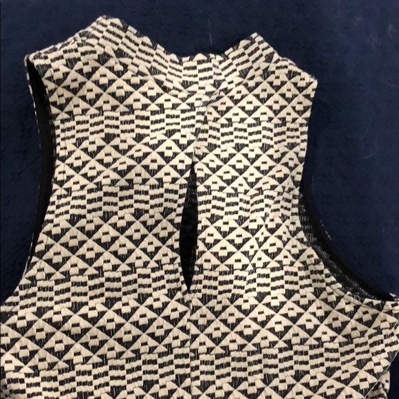 Aztec print party dress - Picture 4 of 5